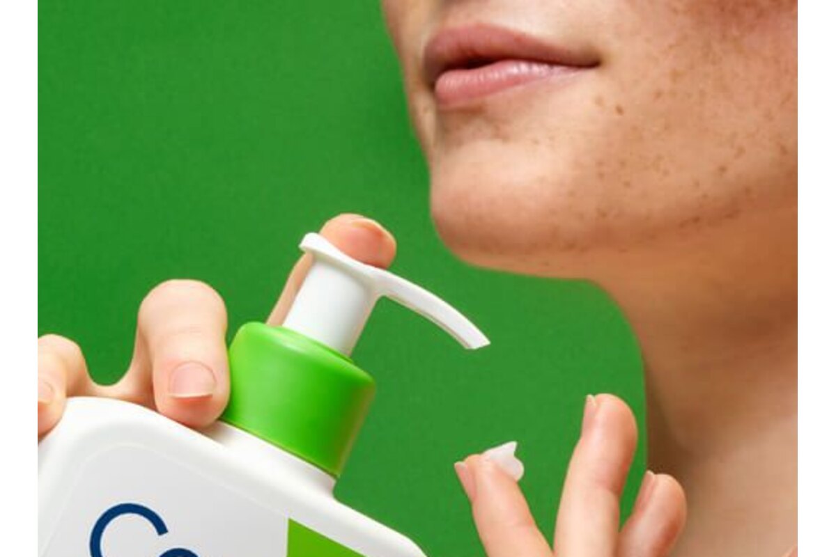 CeraVe Hydrating Facial Cleanser - manufacturer product image (Sunscreen as the Anchor)