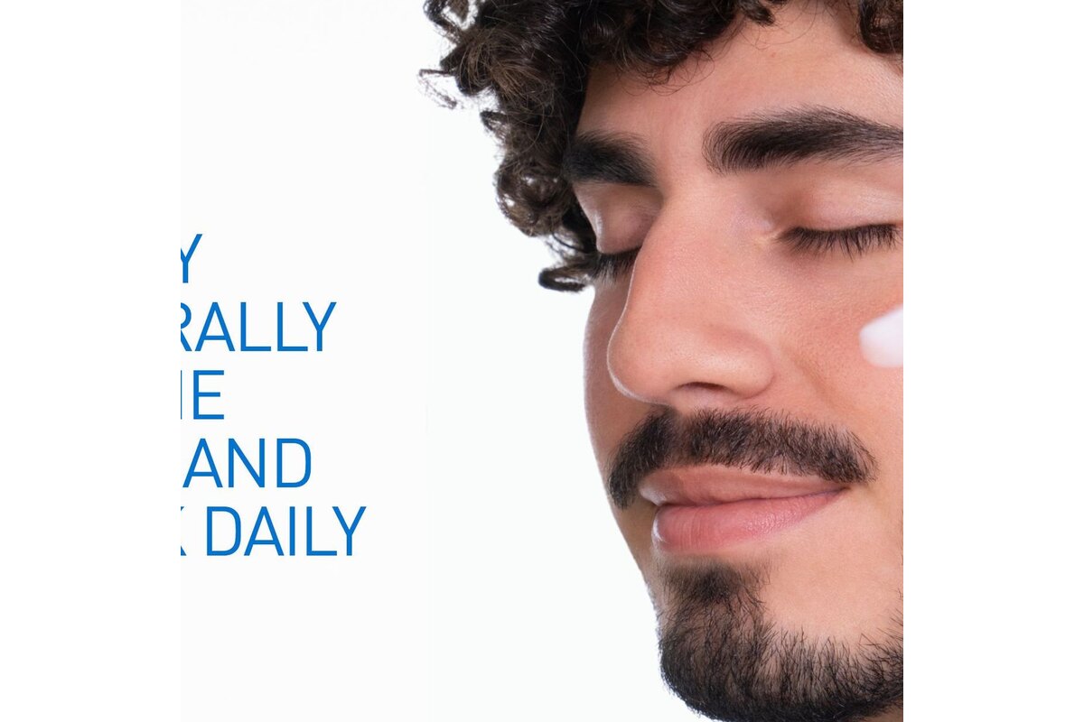 CeraVe PM Facial Moisturizing Lotion - manufacturer product image (Practical Examples)